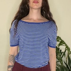 PREMISE • Zip-up back tee